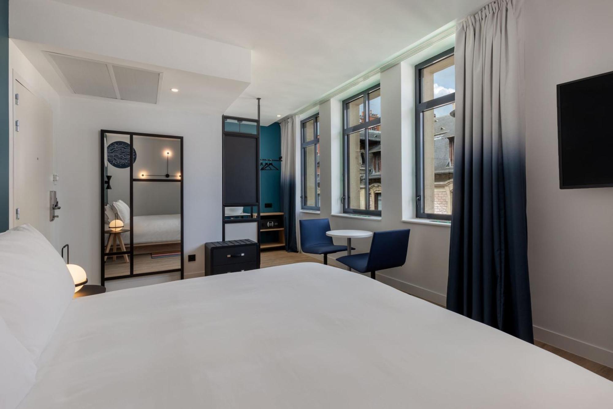 Aloft Hotel Dijon By Marriott Exterior foto