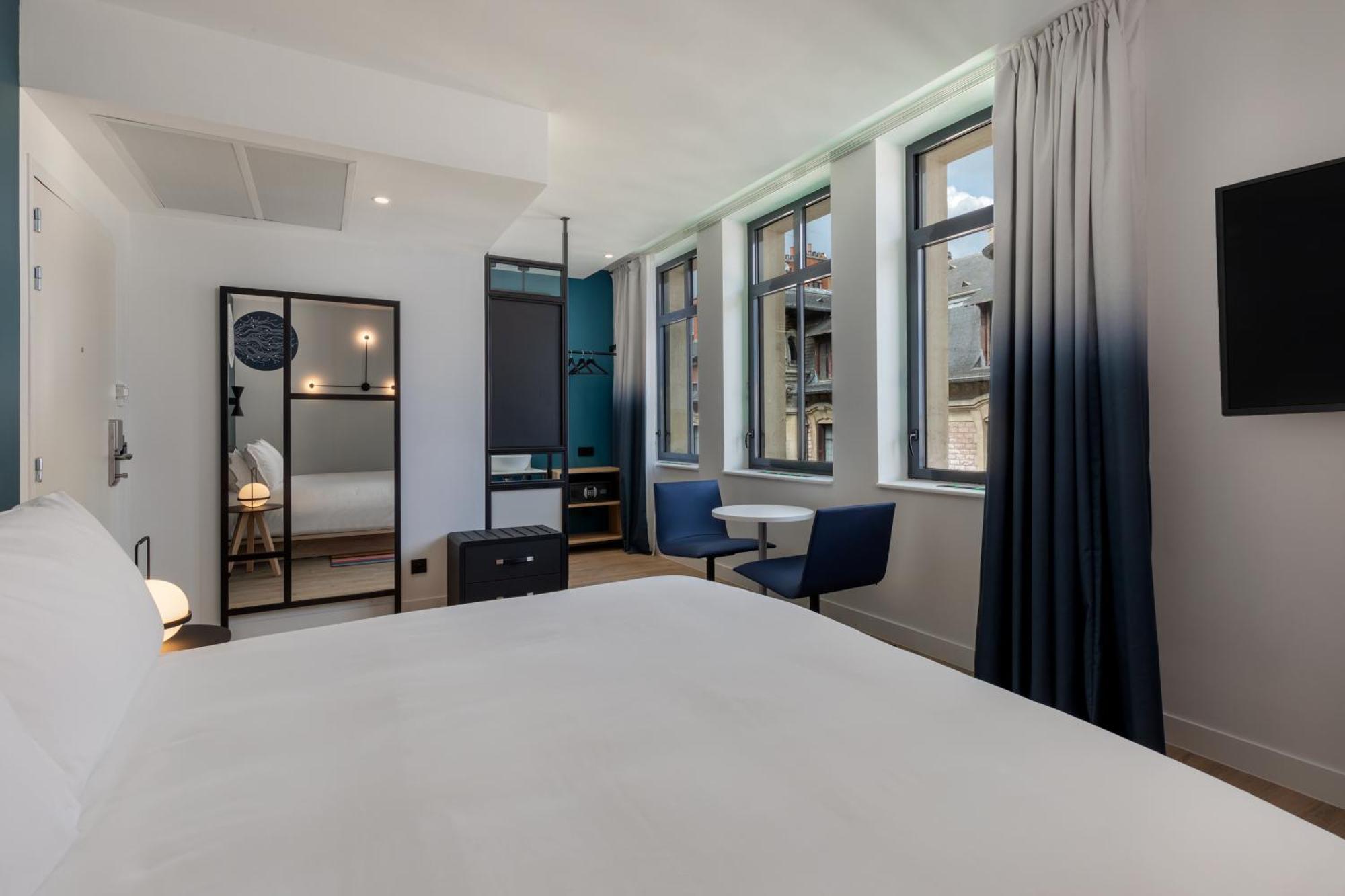 Aloft Hotel Dijon By Marriott Exterior foto