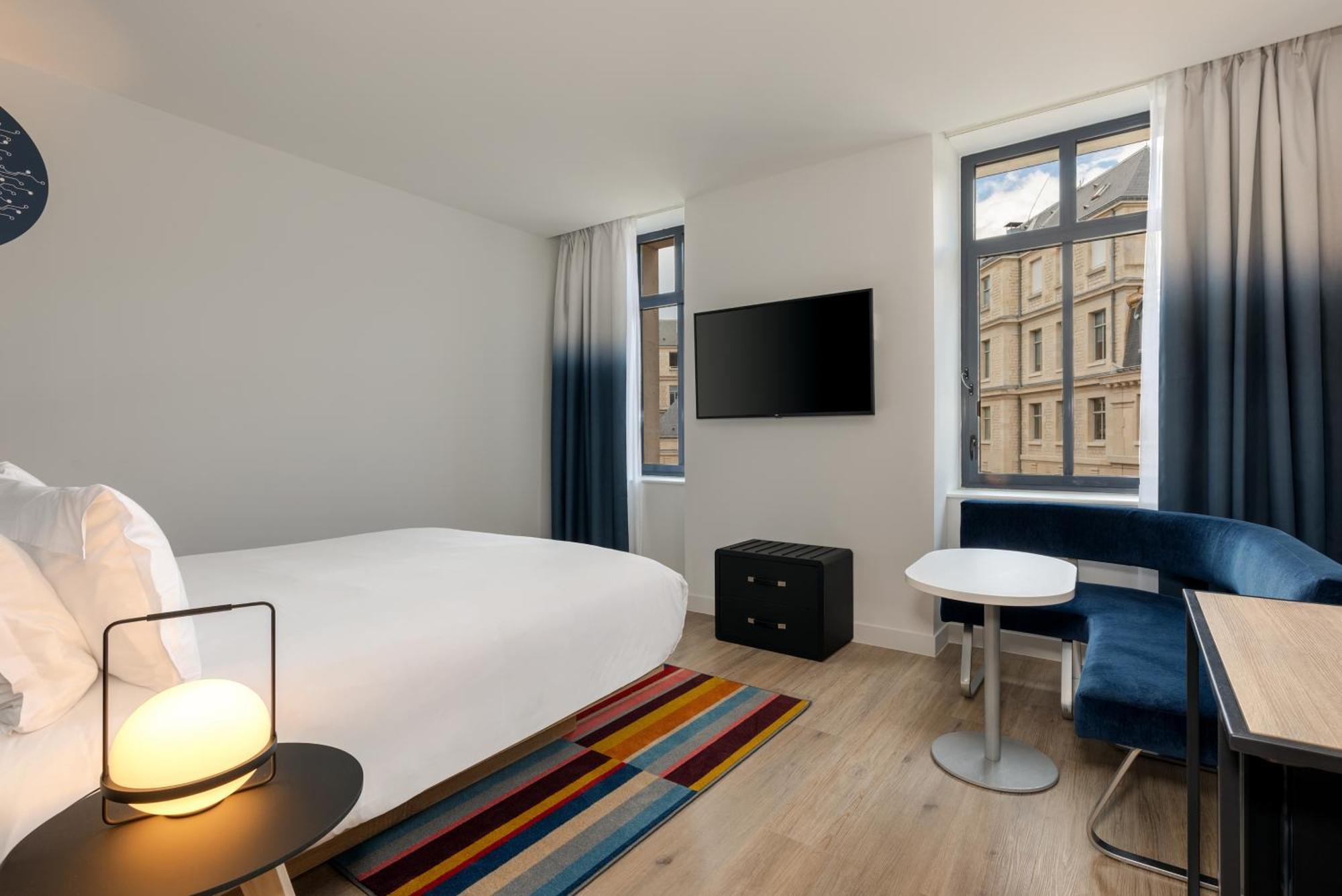 Aloft Hotel Dijon By Marriott Exterior foto