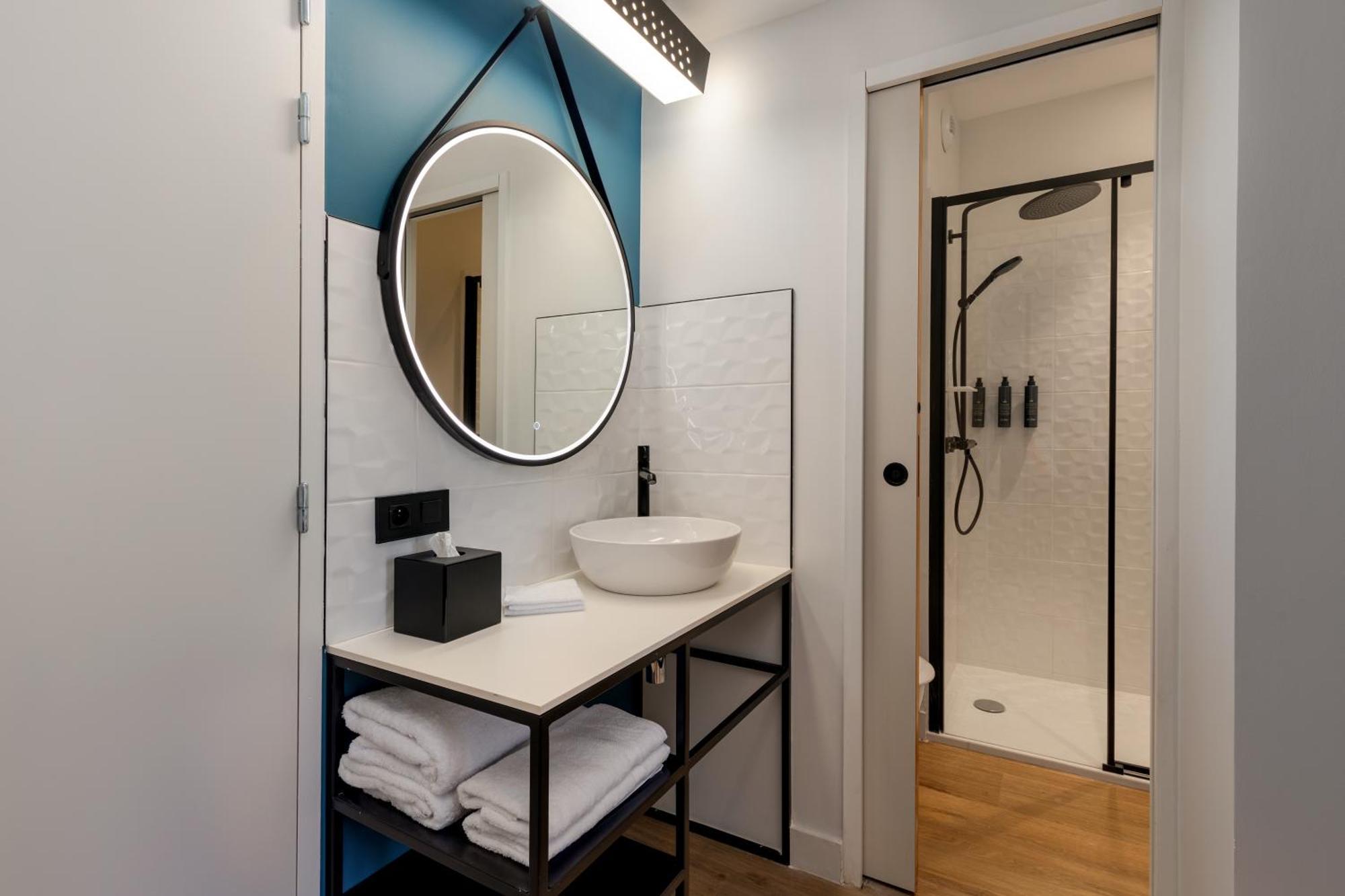 Aloft Hotel Dijon By Marriott Exterior foto